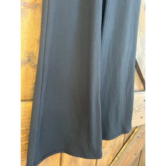 Vuori Black Flared Track Pants - Picture 2 of 5